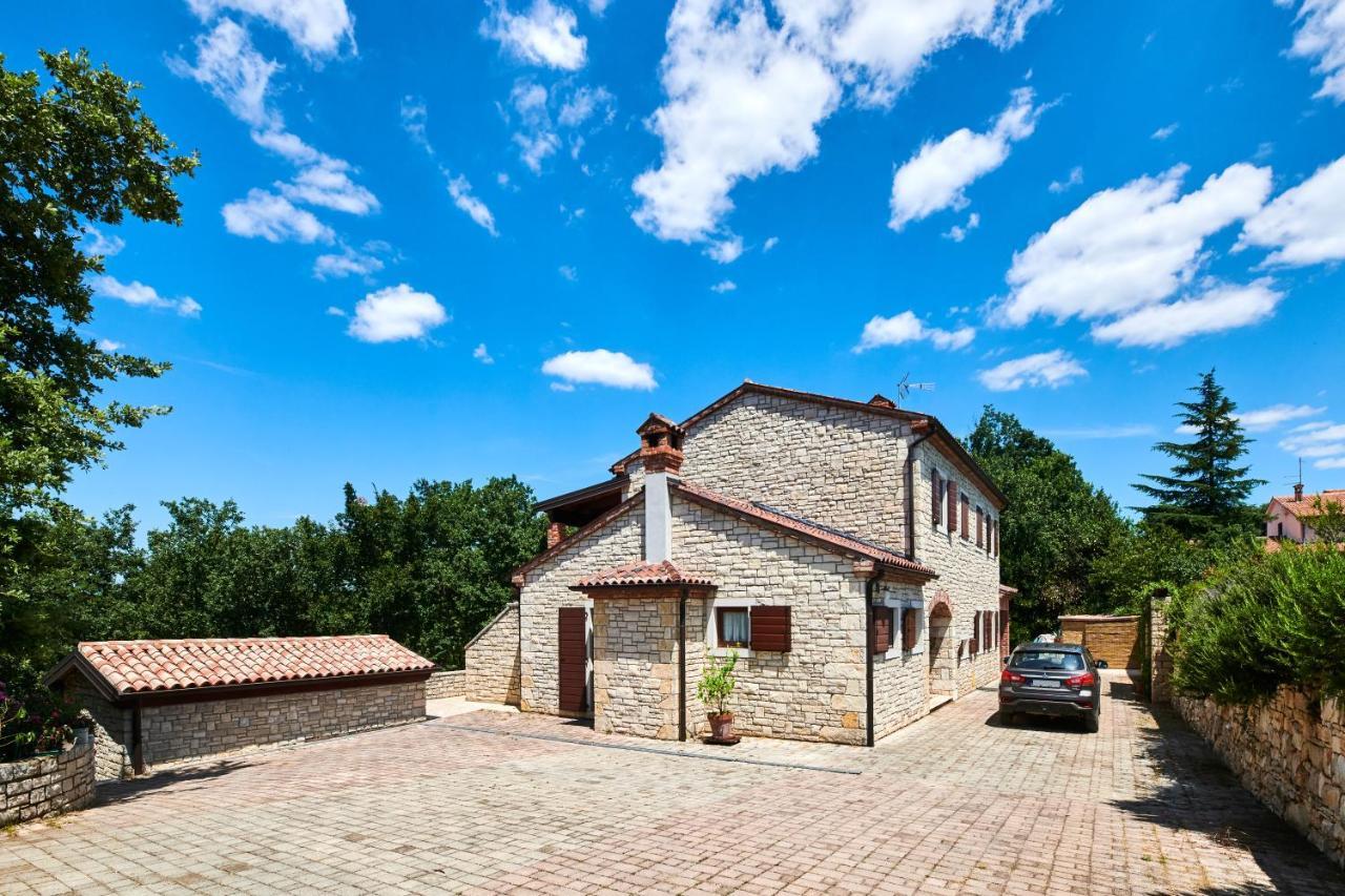 Villa Volpija Buje Buitenkant foto